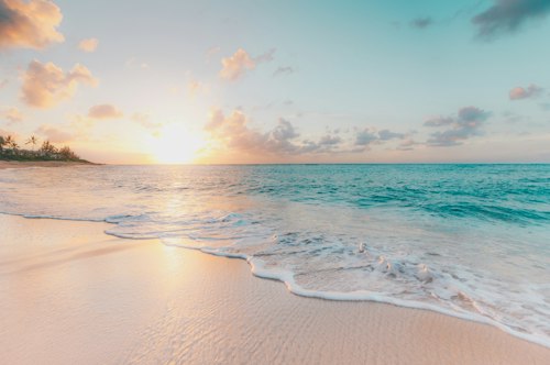 Hawaii beach Honolulu Dream Center